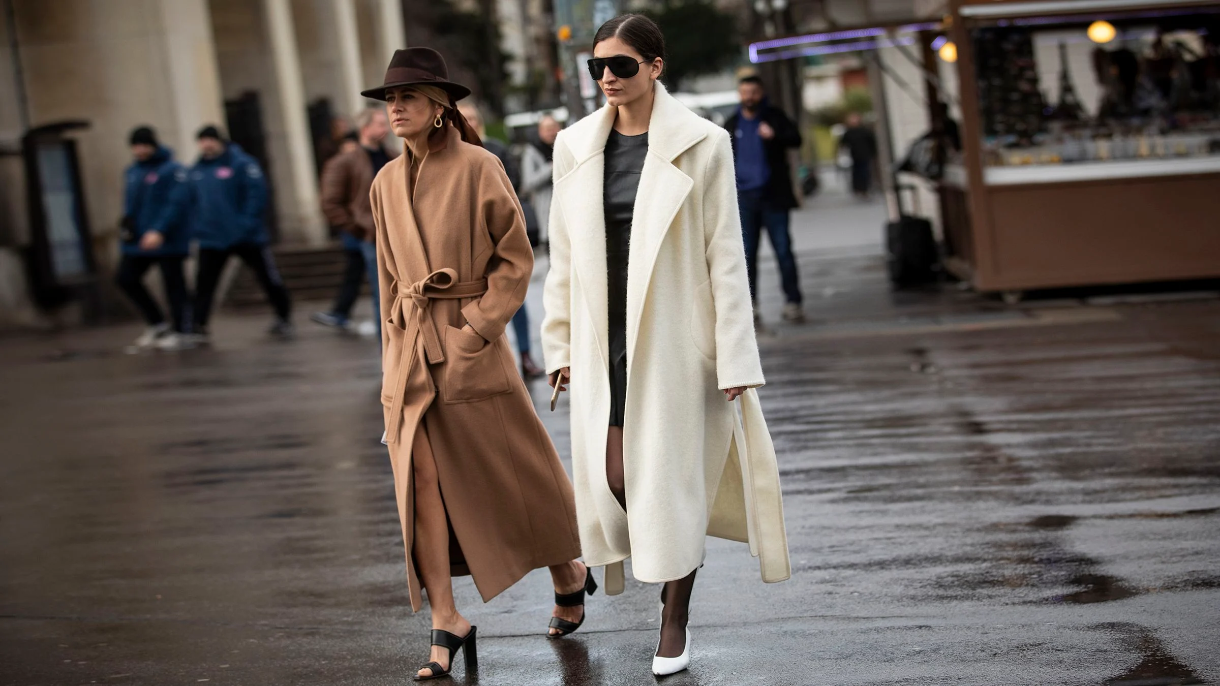 Maier Sports Verkäufe -Maier Sports Verkäufe camel coat hm gettyimages 1133304083