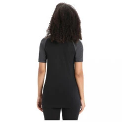 Icebreaker Women's 125 Zoneknit S/S Crewe - Merinounterwäsche 10 Icebreaker Women's 125 Zoneknit S/S Crewe - Merinounterwäsche -Maier Sports Verkäufe icebreaker womens 125 zoneknit s s crewe merinounterwaesche detail 4