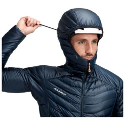 Mammut Eigerjoch Advanced Insulation Hooded Jacket - Daunenjacke -Maier Sports Verkäufe mammut eigerjoch advanced insulation hooded jacket daunenjacke detail 4